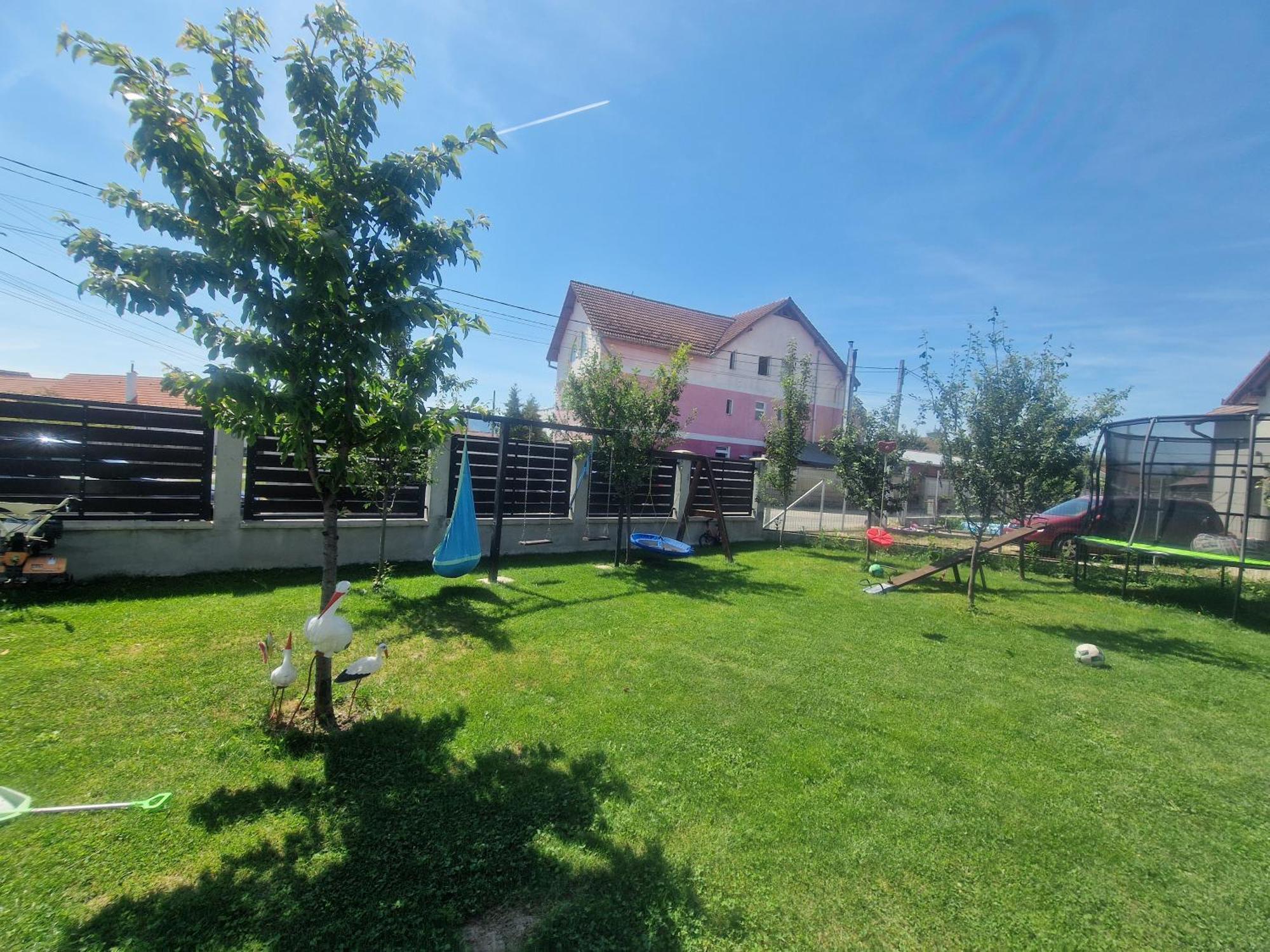 Casa Sincu Bed & Breakfast Cristian  Exterior photo